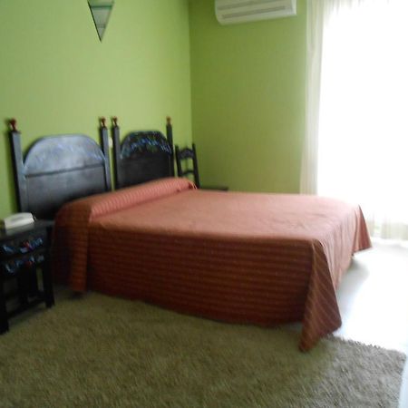 Hostal Burgos Torrecaballeros Εξωτερικό φωτογραφία